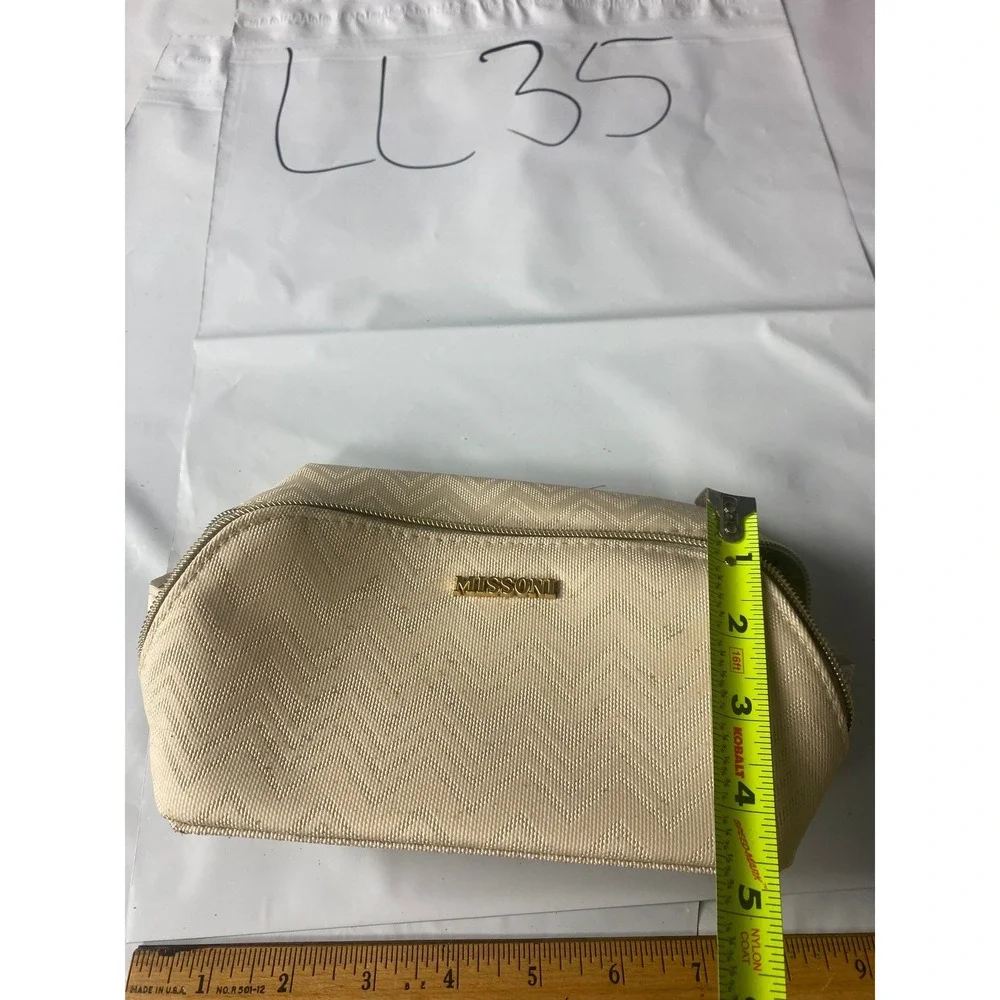 Missoni for Delta Champagne Gold Zig Zag Woven Cosmetic Toiletry Bag Pouch LL35